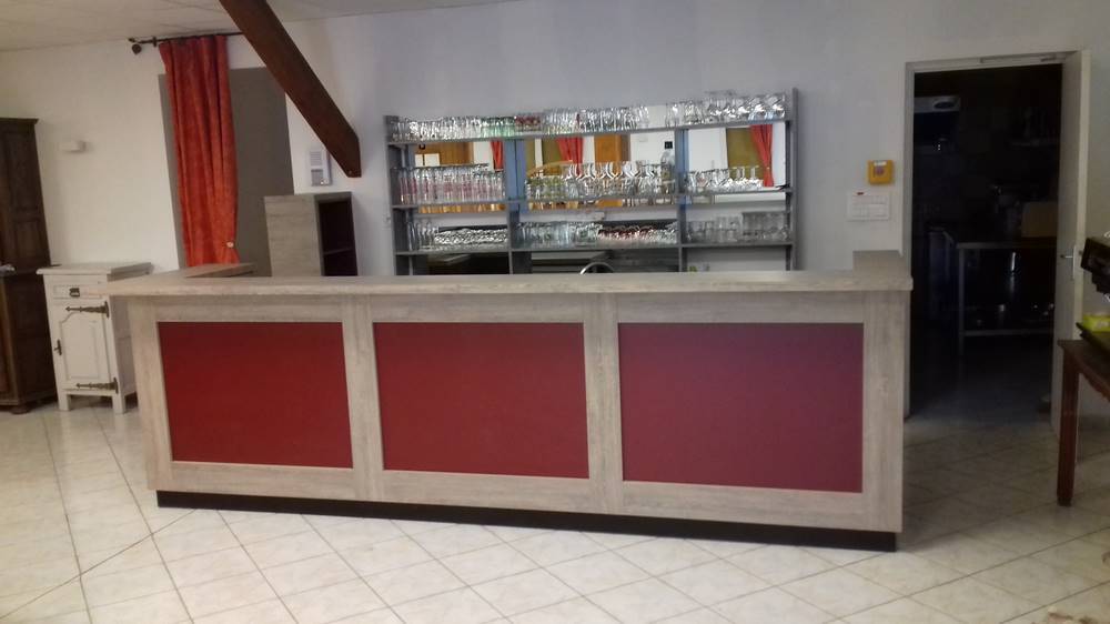 bar
