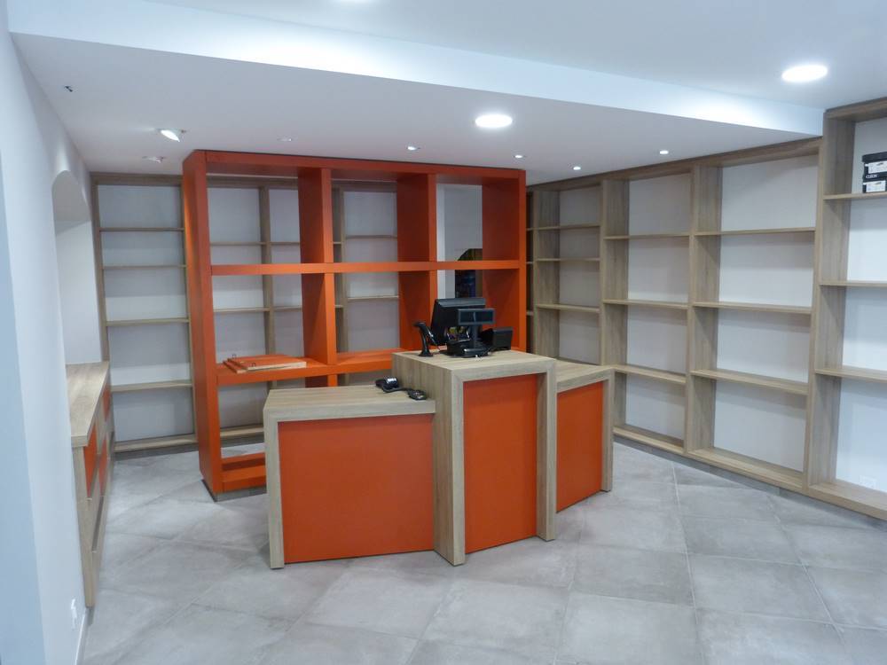 magasin de chaussures